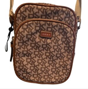 DkNY crossbody purse